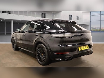 Used Porsche Cayenne 2020 for sale - 77305374: Photo