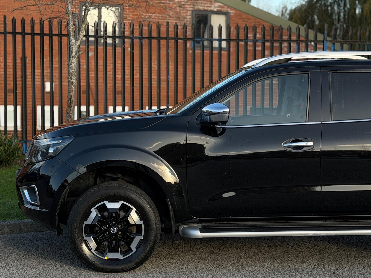 Used Nissan Navara 2020 for sale - 76607733: Photo 4