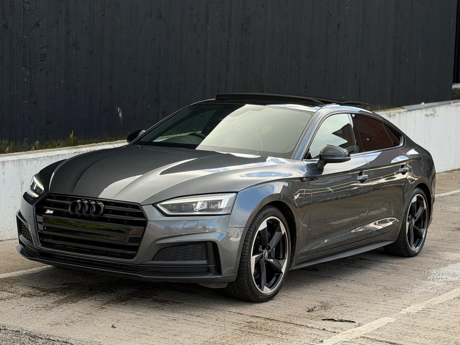 Used Audi A5 2017 for sale - 76560910: Photo 10