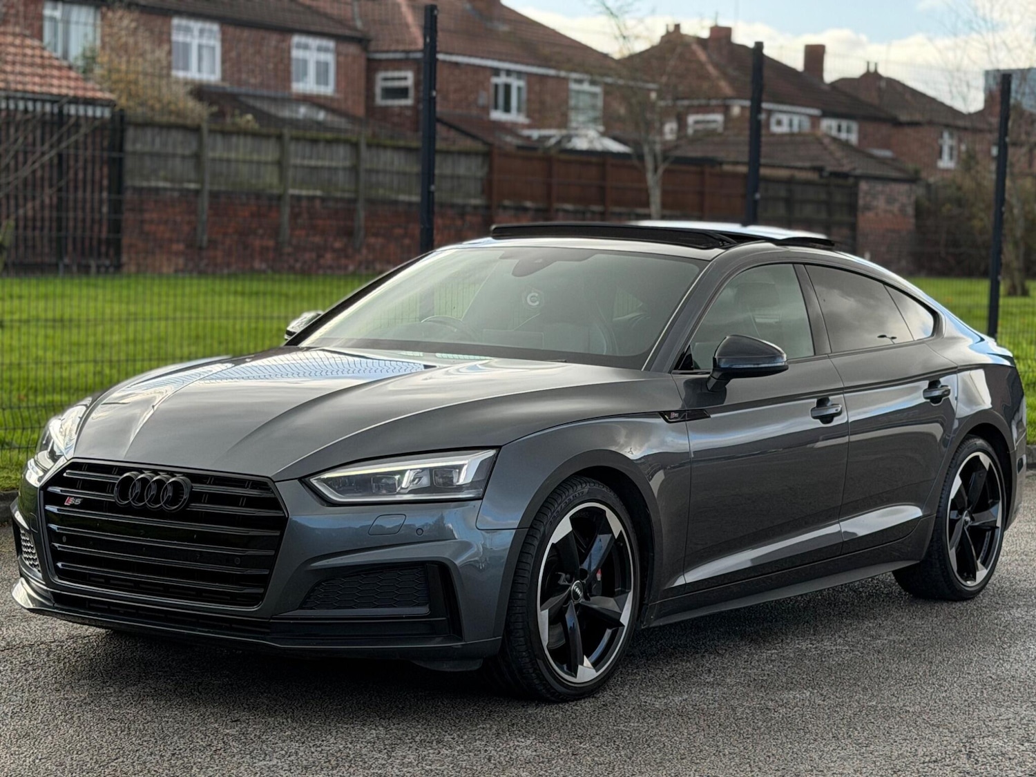 Used Audi A5 2017 for sale - 76560910: Photo 3