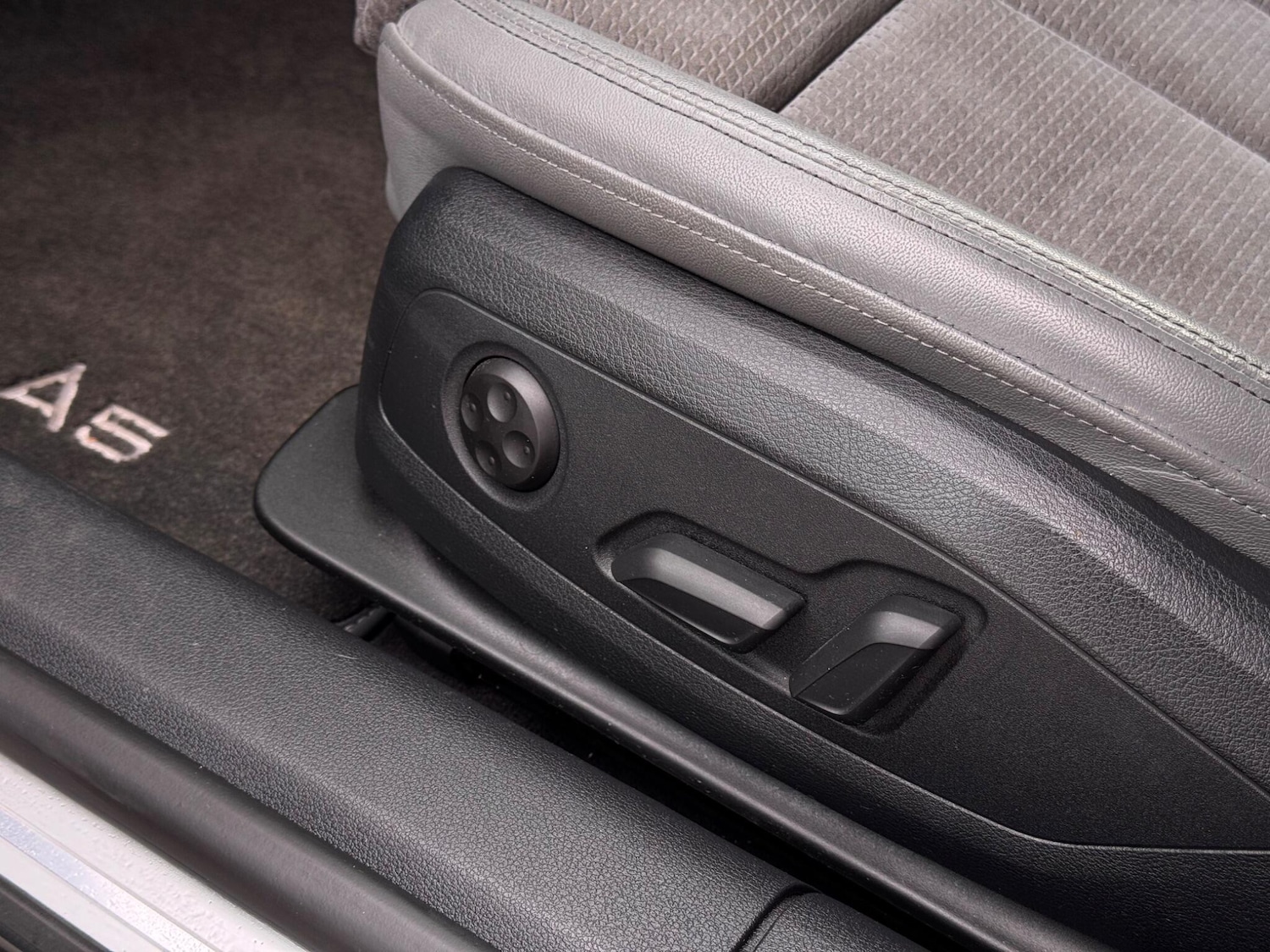 Used Audi A5 2019 for sale - 76926185: Photo 21