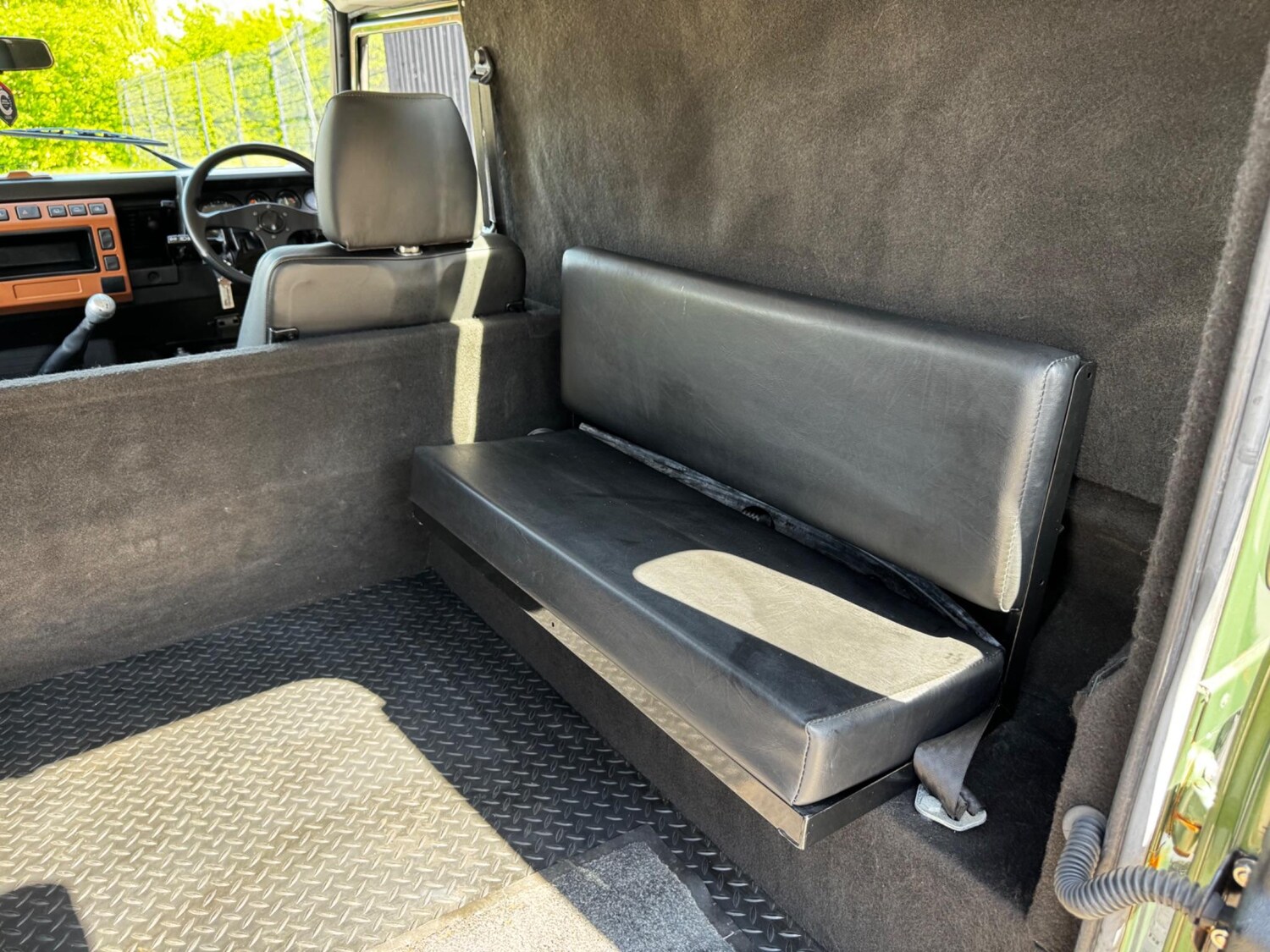 Used Land Rover Defender 2005 for sale - 76991903: Photo 36