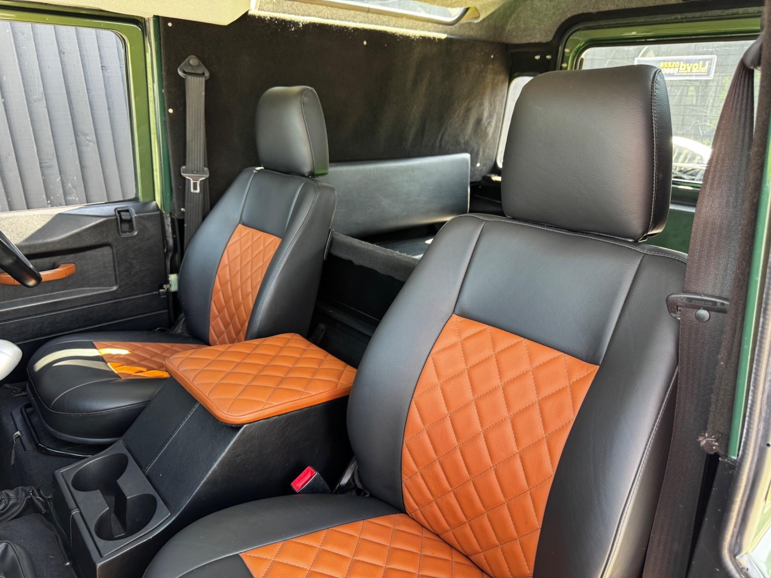 Used Land Rover Defender 2005 for sale - 76991903: Photo 4