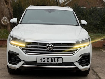 Used Volkswagen Touareg 2018 for sale - 79553141: Photo