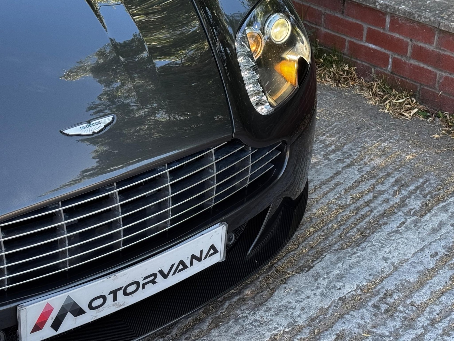 Used Aston Martin Vantage 2012 for sale - 76561965: Photo 56