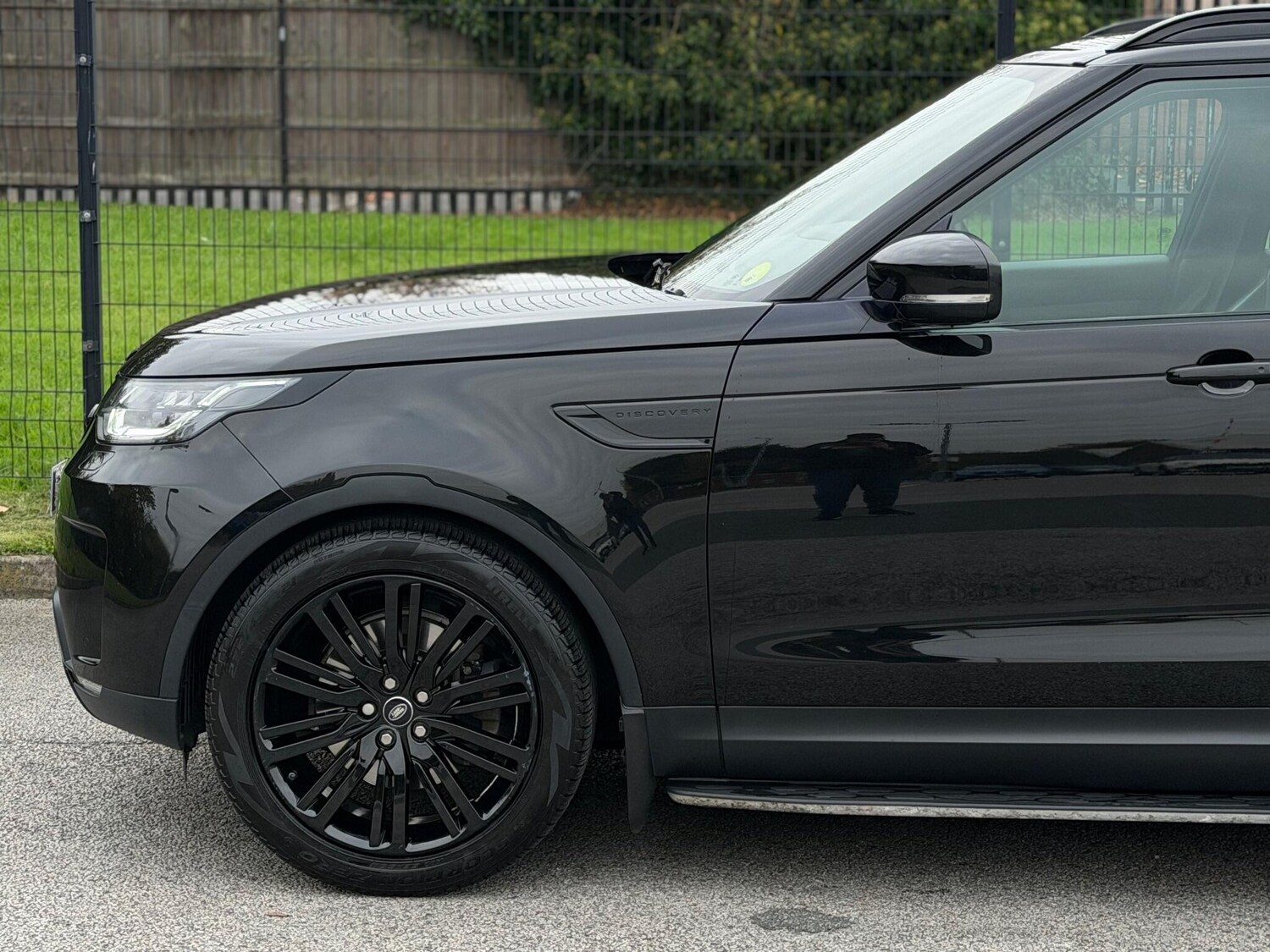 Used Land Rover Discovery 2018 for sale - 76561727: Photo 13