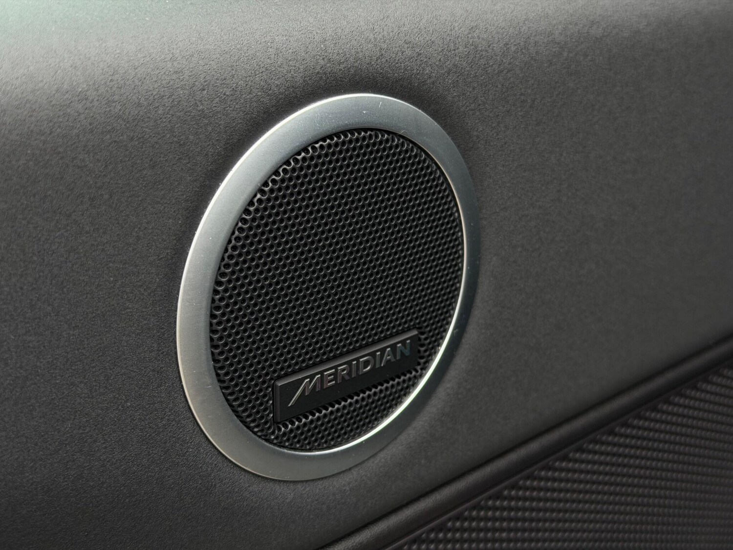 Used Land Rover Discovery 2018 for sale - 76561727: Photo 20