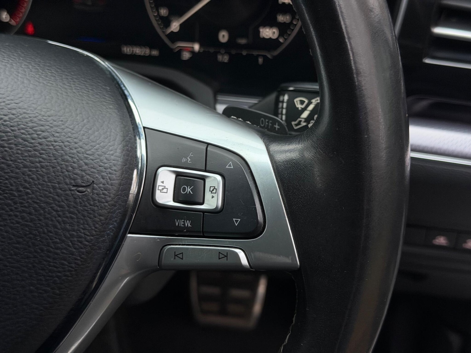 Used Volkswagen Touareg 2018 for sale - 77478517: Photo 28