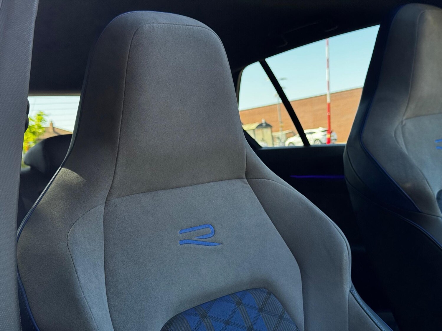 Used Volkswagen Golf 2021 for sale - 77237654: Photo 17