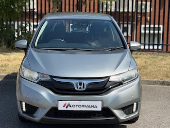 Used Honda Jazz 2017 for sale - 79553626: Photo