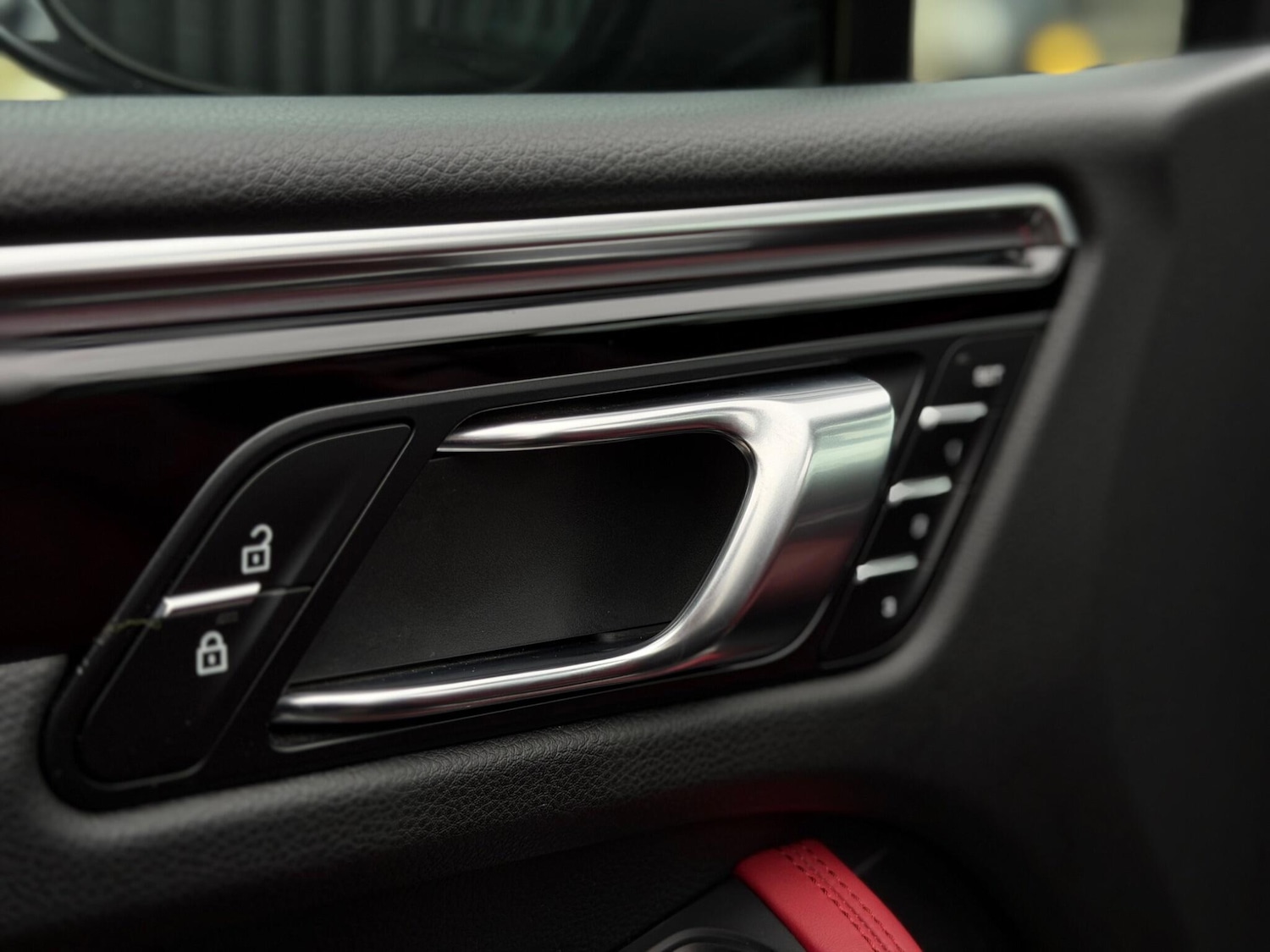 Used Porsche Macan 2019 for sale - 76560914: Photo 25