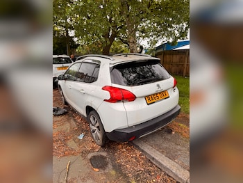 Used Peugeot 2008 2015 for sale - 78684397: Photo
