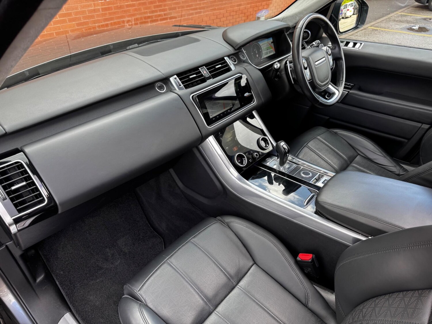 Used Land Rover Range Rover Sport 2019 for sale - 76995363: Photo 11