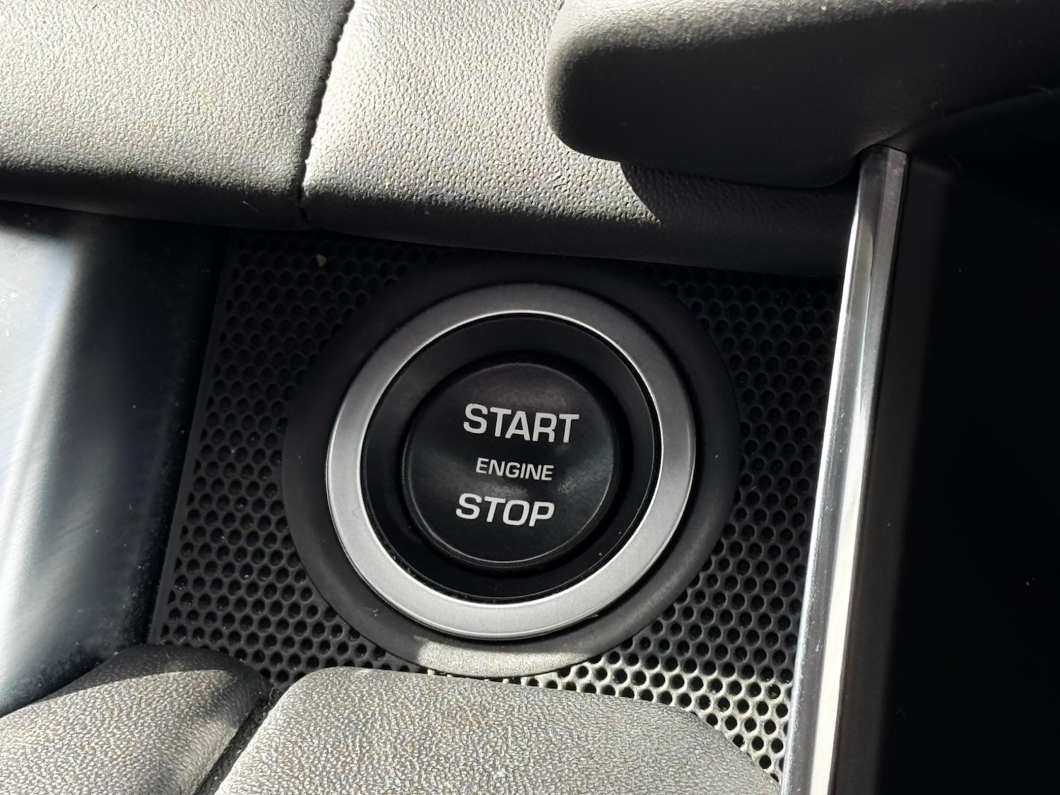 Used Land Rover Range Rover Sport 2019 for sale - 76995363: Photo 33