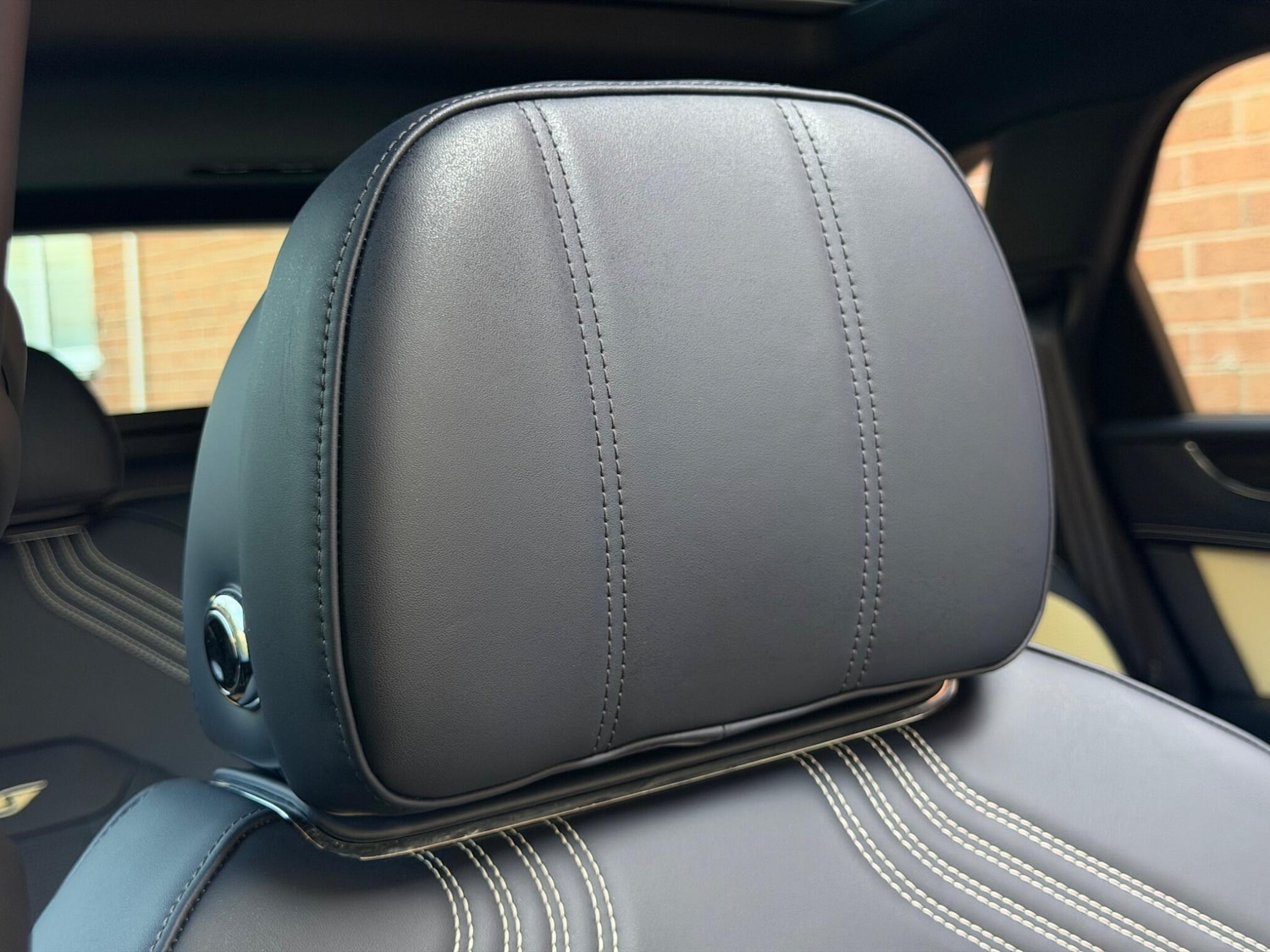 Used Bentley Bentayga 2022 for sale - 77982253: Photo 26