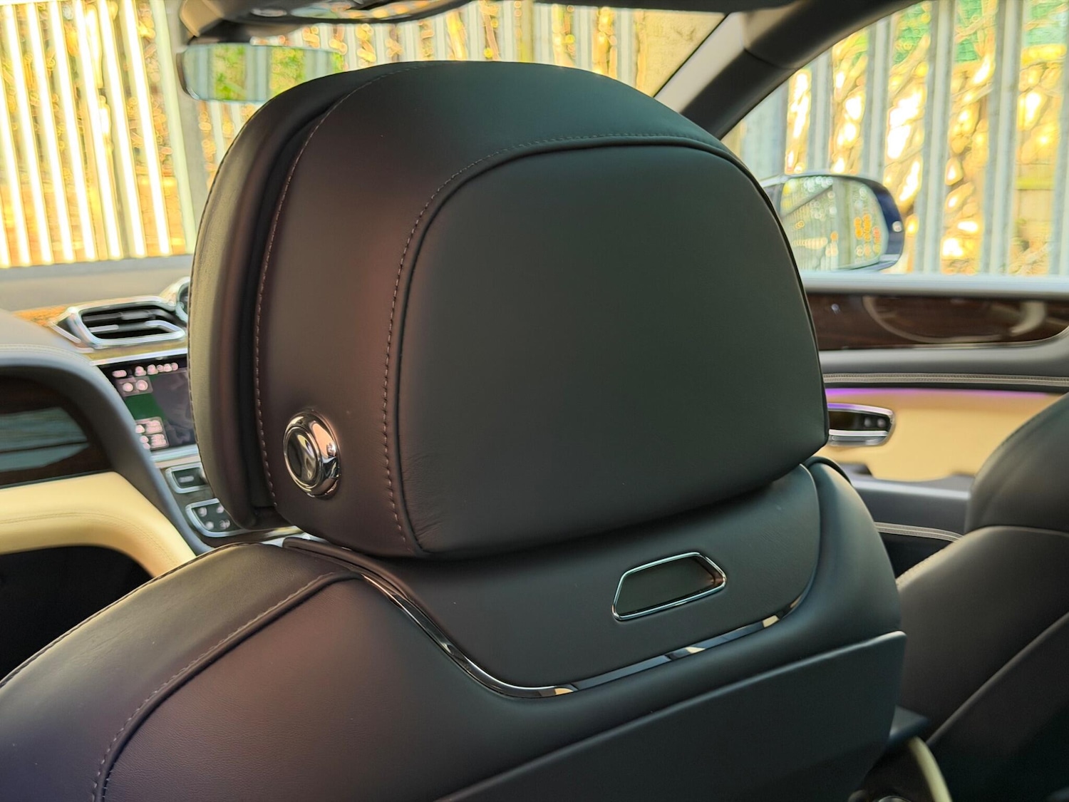 Used Bentley Bentayga 2022 for sale - 77982253: Photo 76