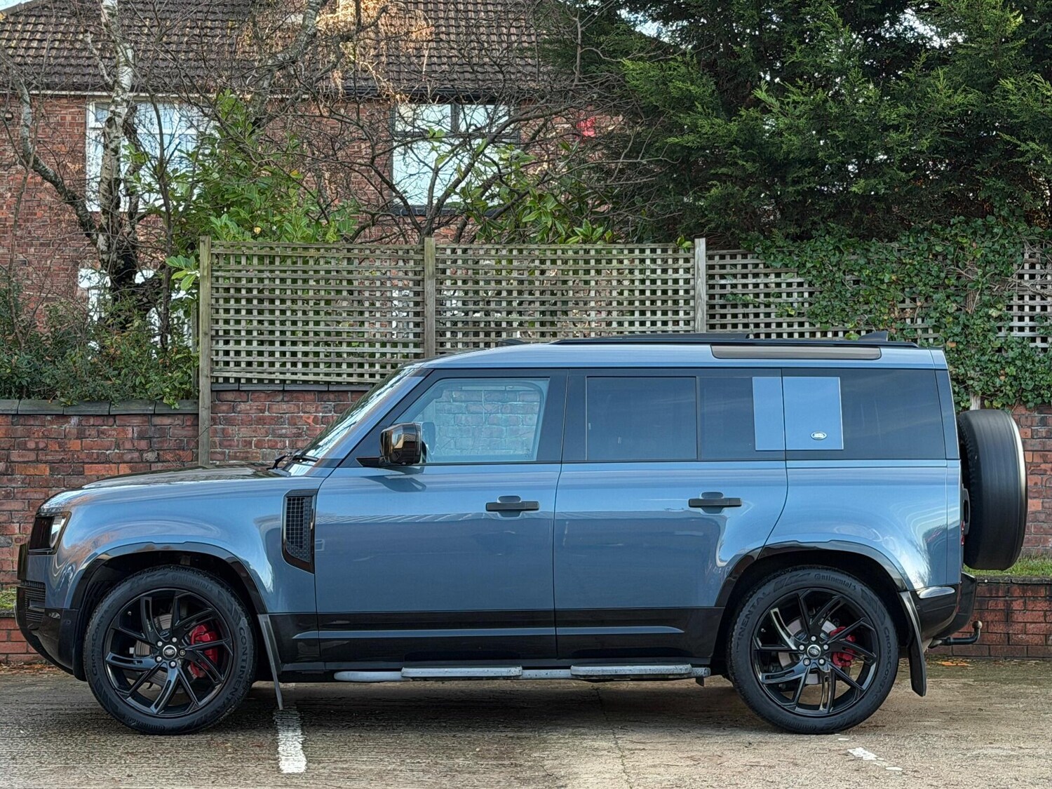 Used Land Rover Defender 2020 for sale - 77783440: Photo 13