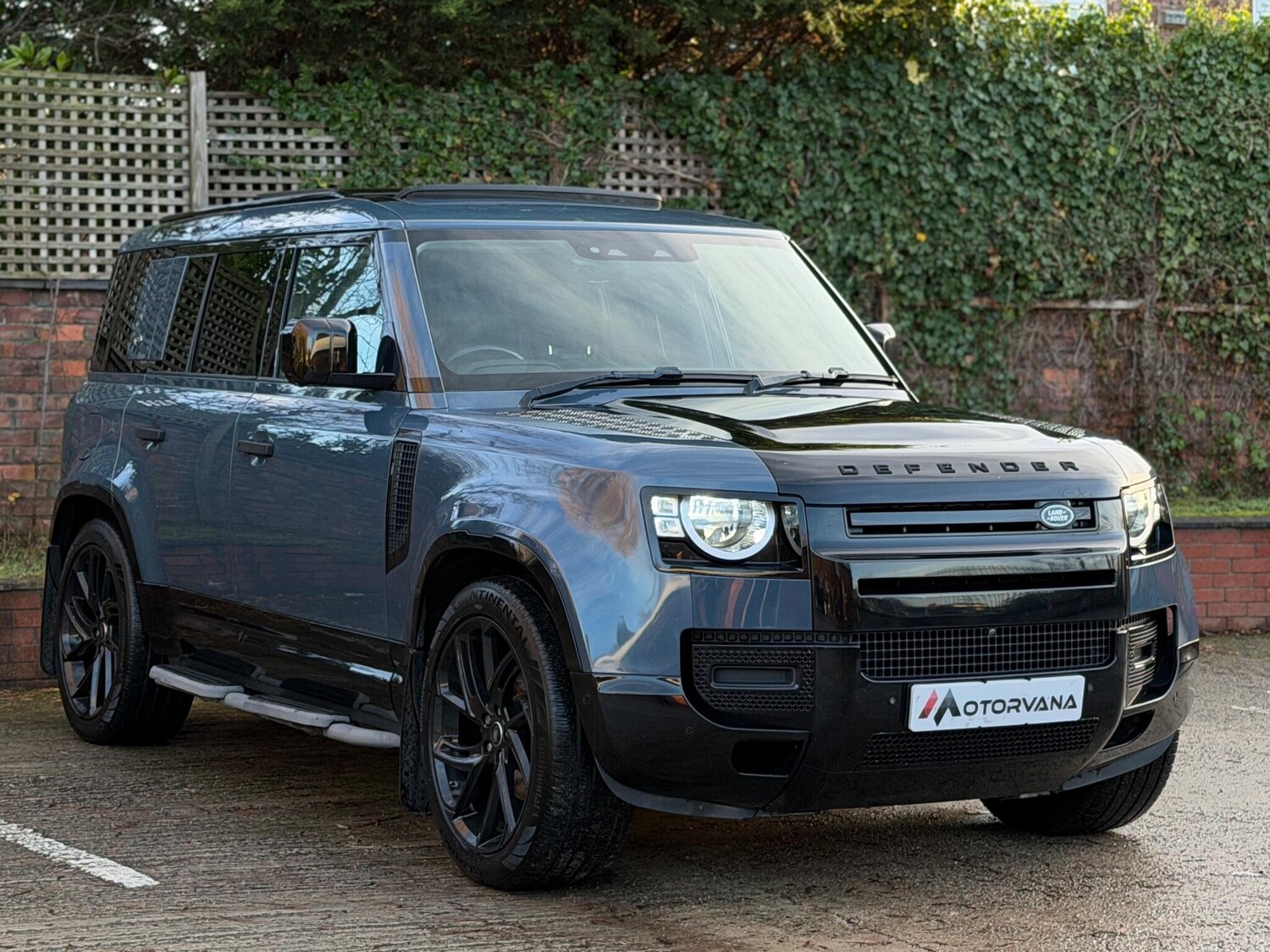 Used Land Rover Defender 2020 for sale - 77783440: Photo 7