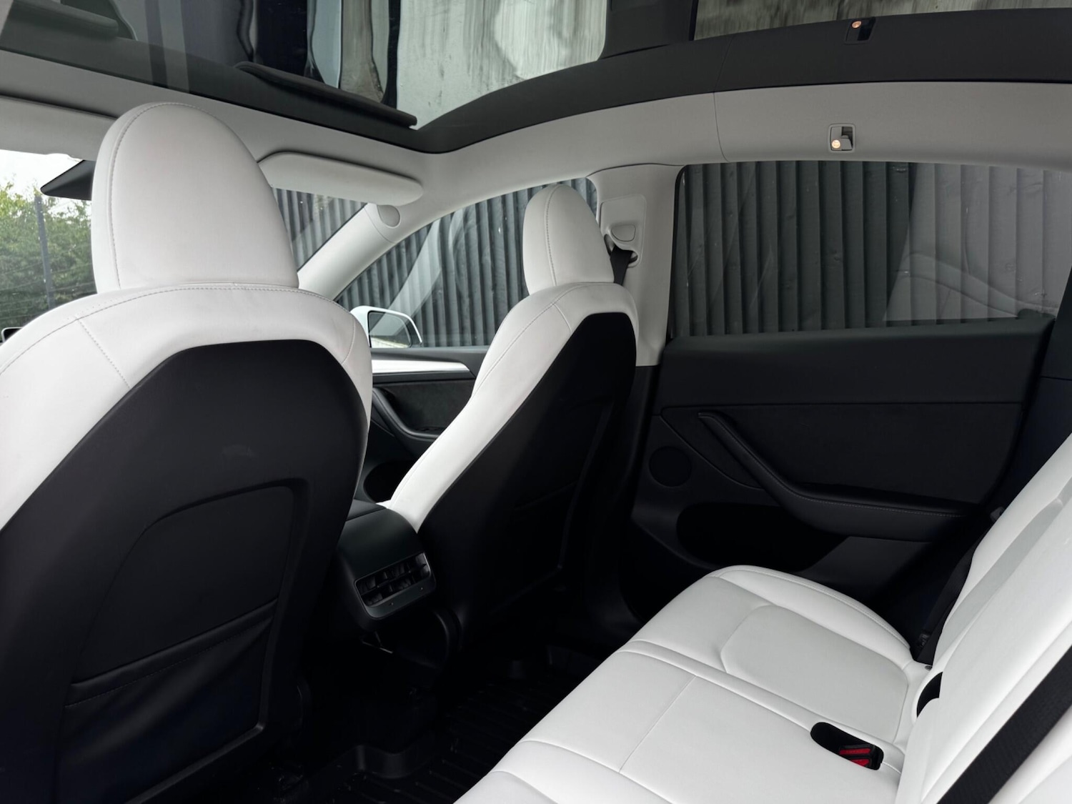 Used Tesla Model Y 2022 for sale - 76562551: Photo 25