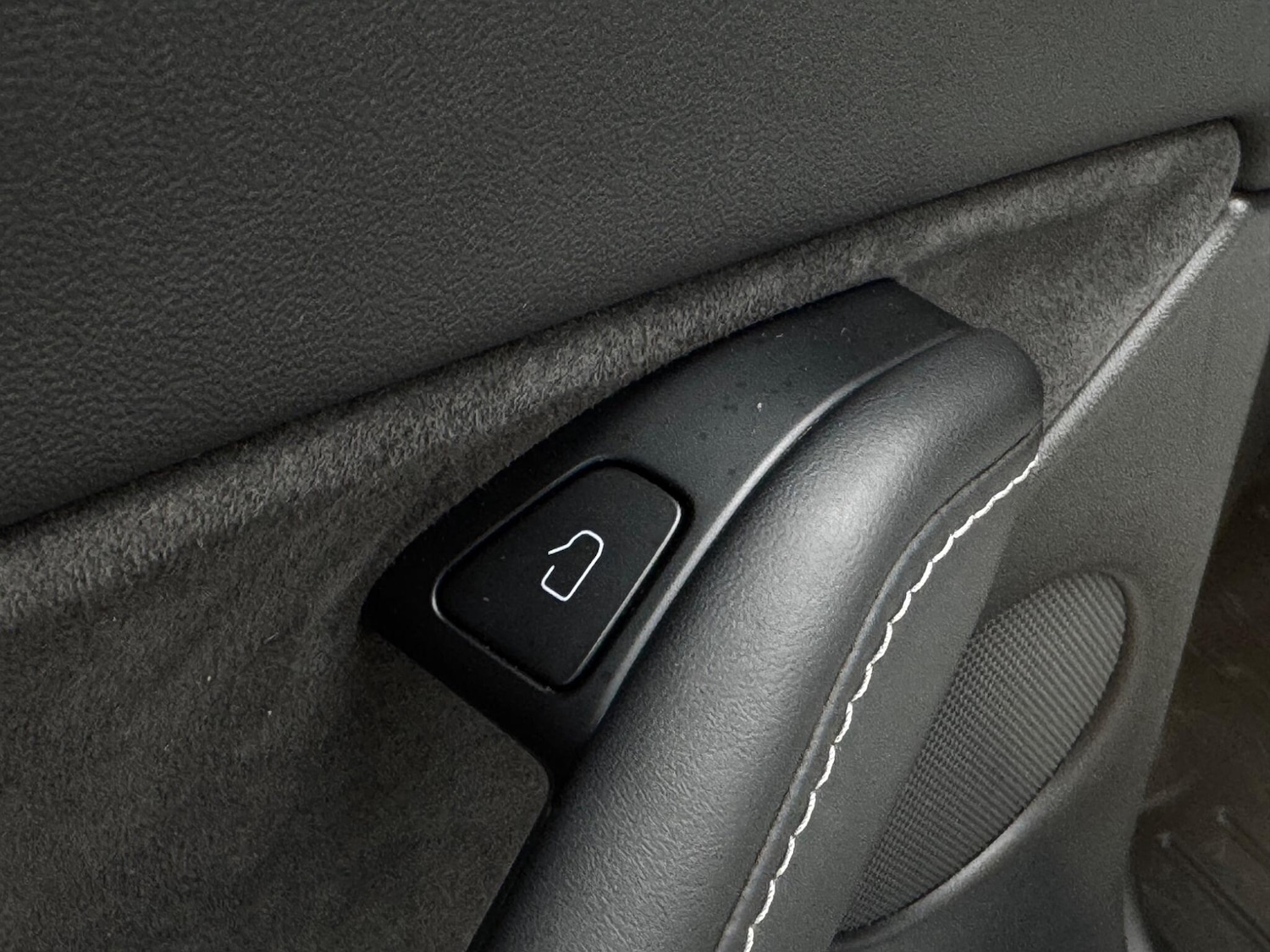 Used Tesla Model Y 2022 for sale - 76562551: Photo 28