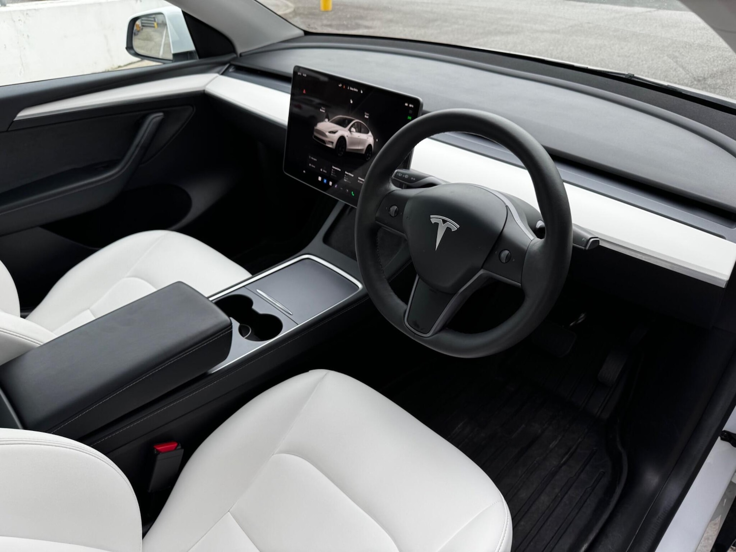 Used Tesla Model Y 2022 for sale - 76562551: Photo 5