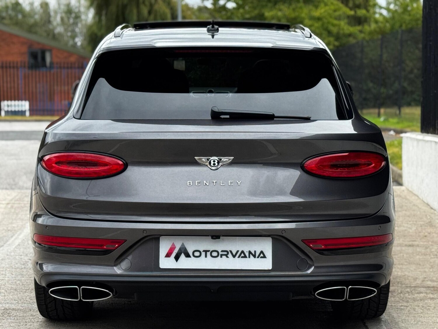 Used Bentley Bentayga 2023 for sale - 76562540: Photo 21