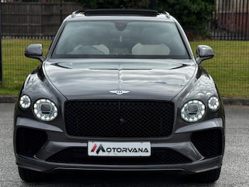Used Bentley Bentayga 2023 for sale - 76562540: Photo