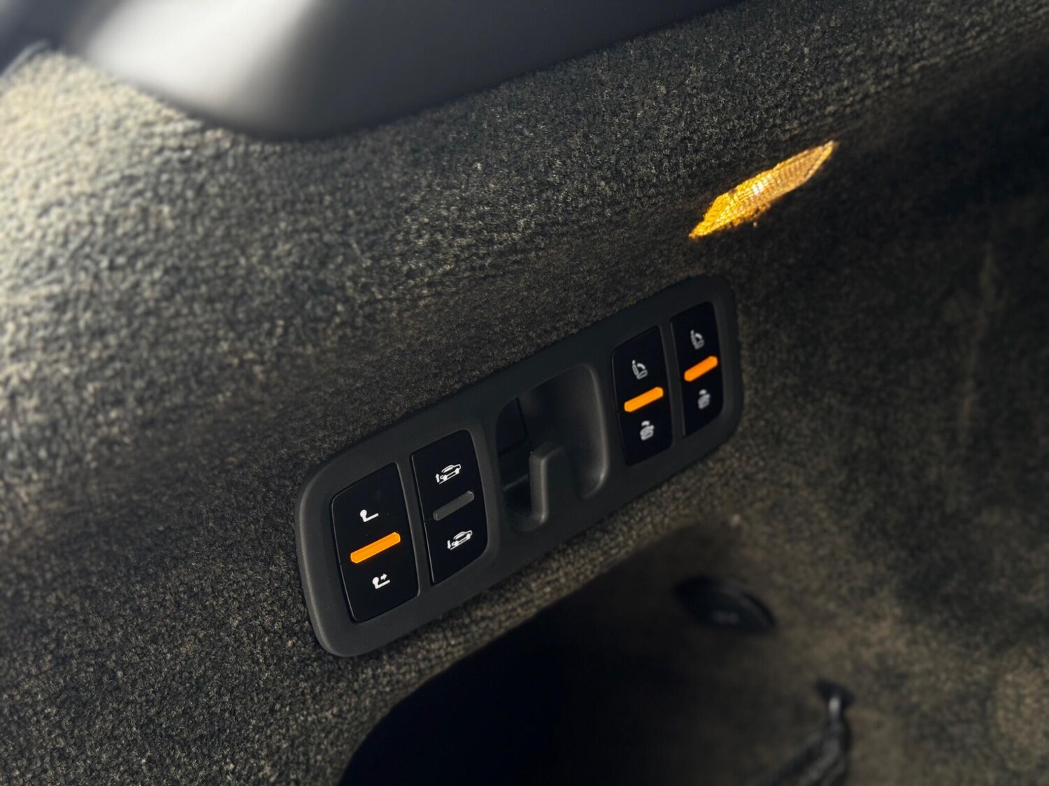 Used Bentley Bentayga 2023 for sale - 76562540: Photo 42