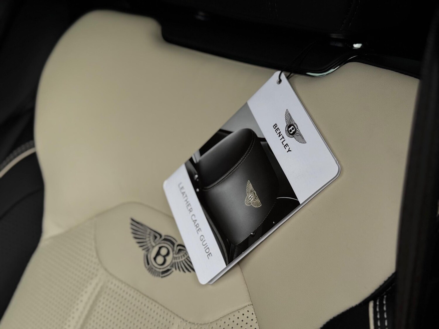 Used Bentley Bentayga 2023 for sale - 76562540: Photo 78