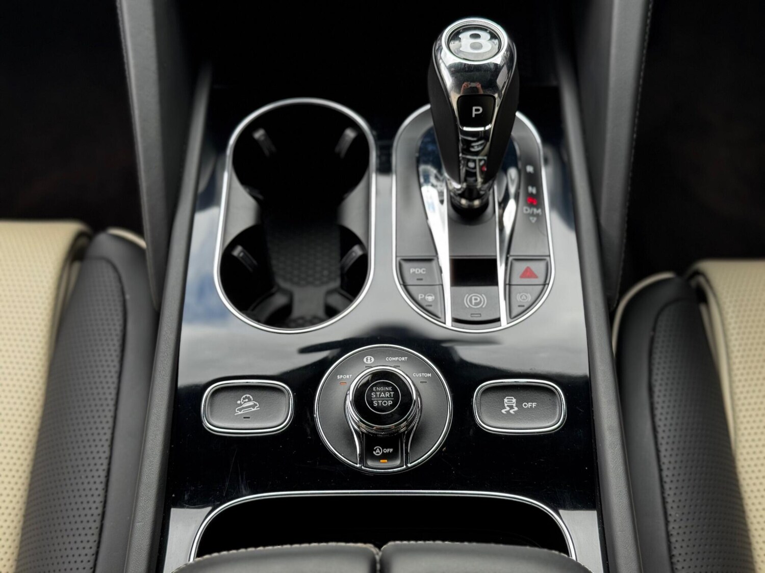 Used Bentley Bentayga 2023 for sale - 76562540: Photo 81