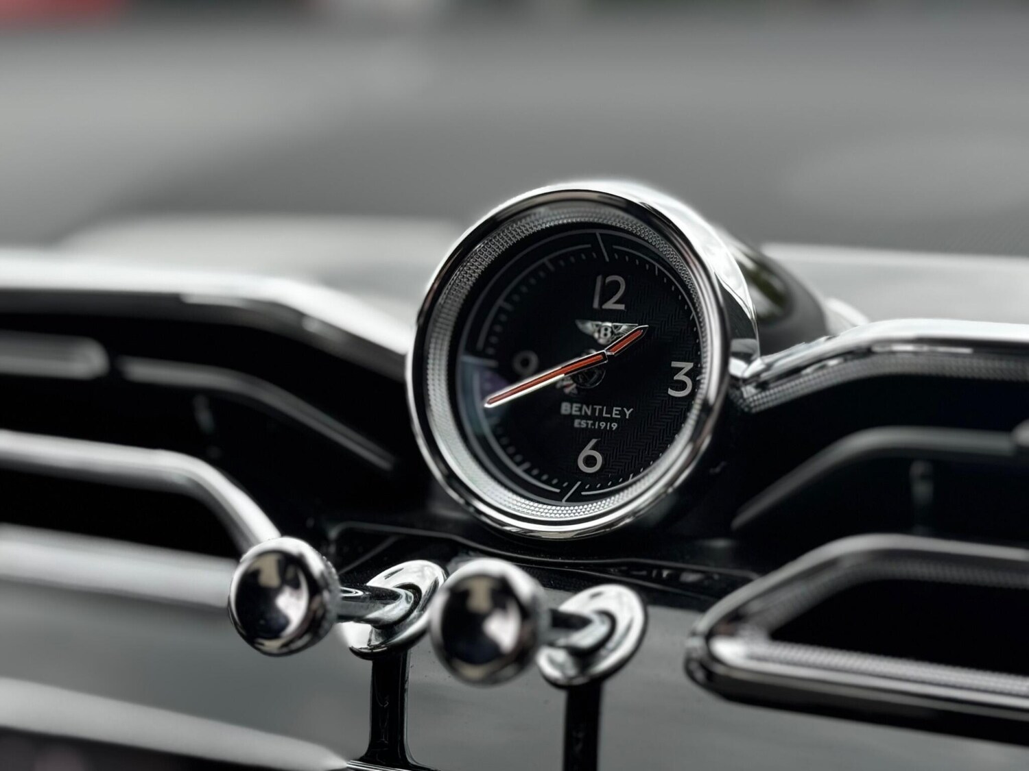 Used Bentley Bentayga 2023 for sale - 76562540: Photo 84