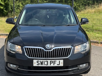 Used Skoda Superb 2013 for sale - 79553736: Photo