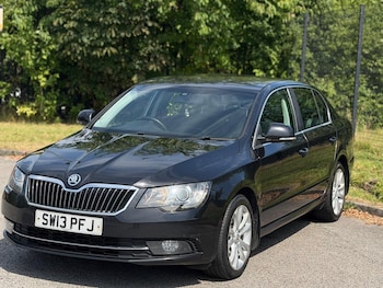 Used Skoda Superb 2013 for sale - 79553736: Photo