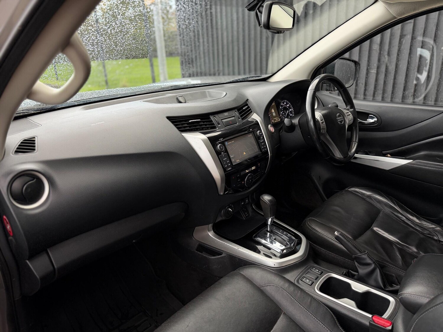 Used Nissan Navara 2018 for sale - 76562021: Photo 22