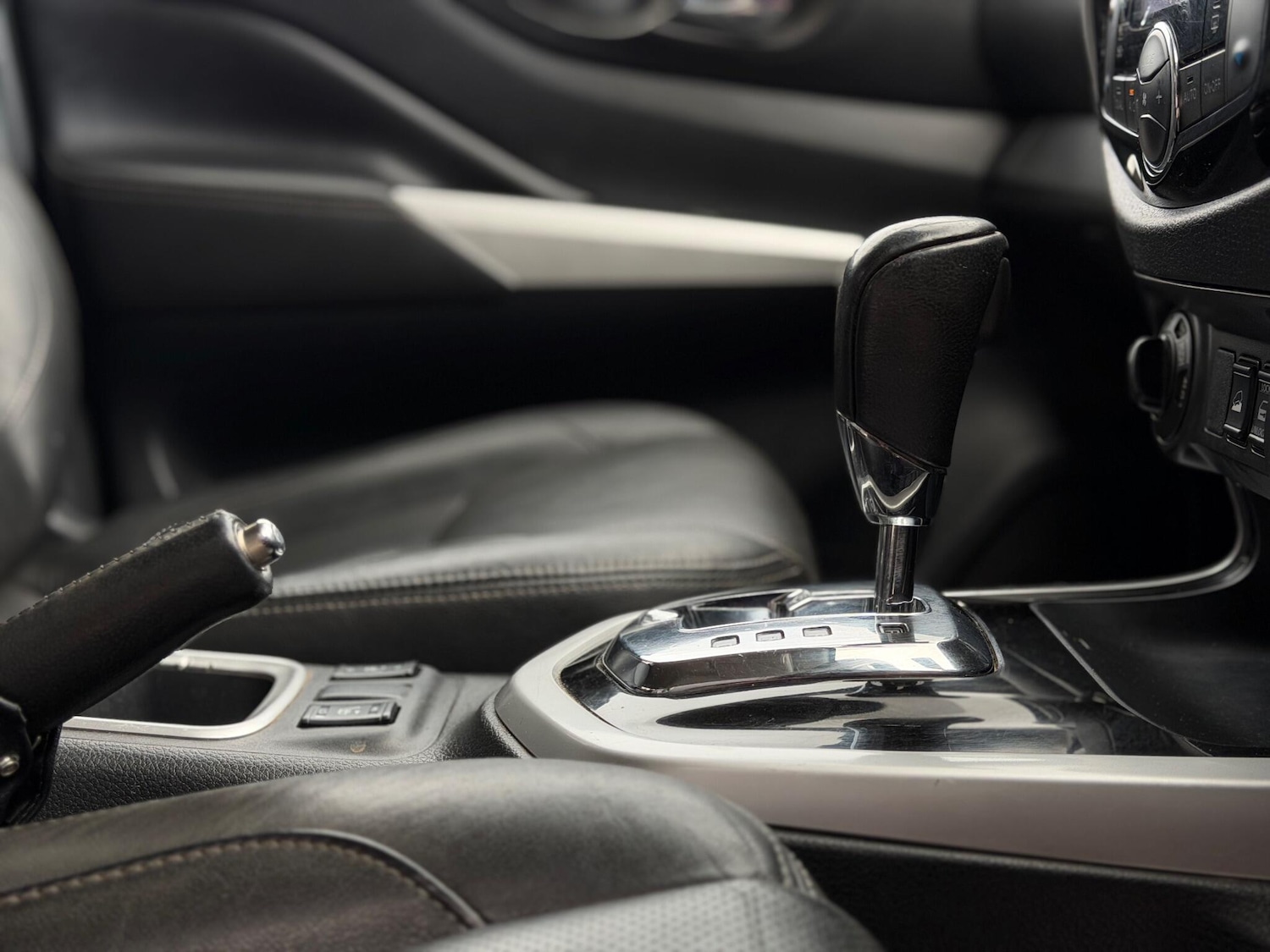 Used Nissan Navara 2018 for sale - 76562021: Photo 23