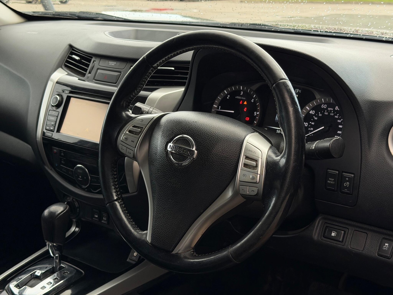 Used Nissan Navara 2018 for sale - 76562021: Photo 24