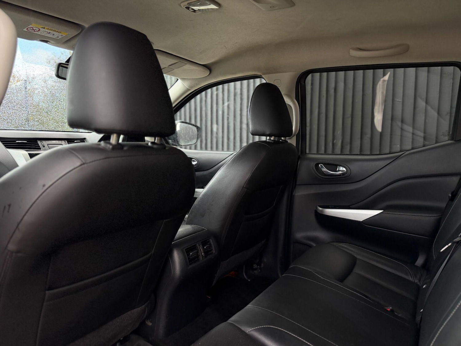 Used Nissan Navara 2018 for sale - 76562021: Photo 26