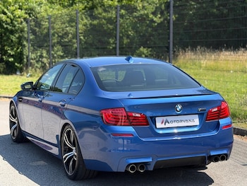 Used BMW M5 2015 for sale - 79553901: Photo
