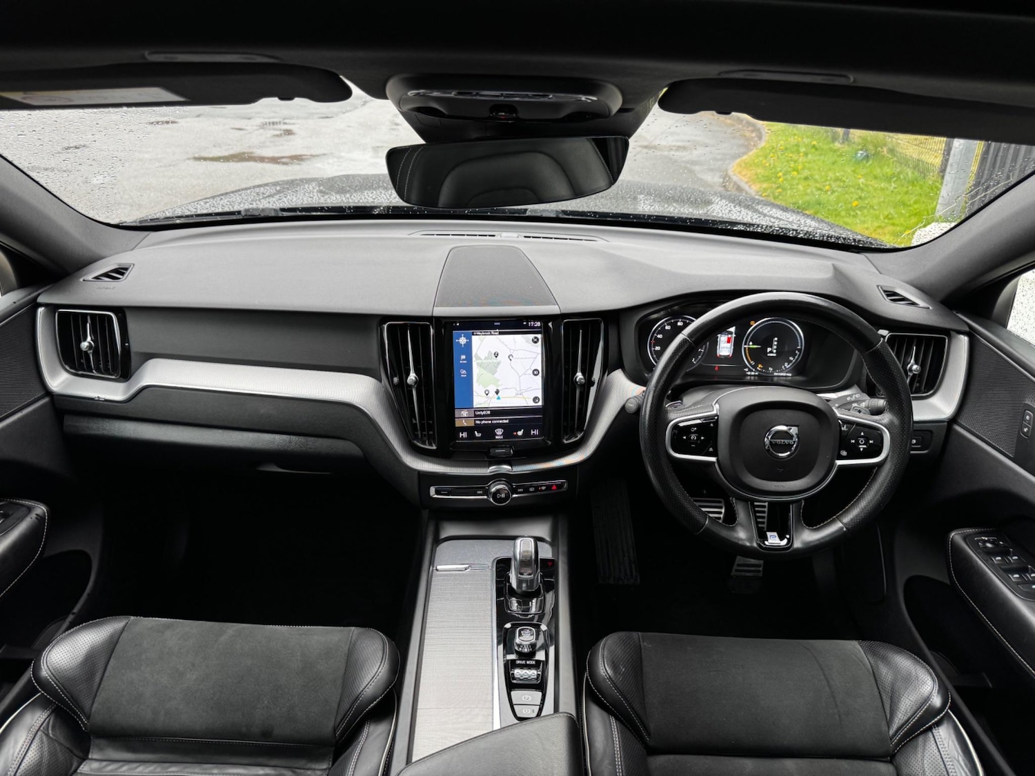 Used Volvo XC60 2019 for sale - 76561070: Photo 22