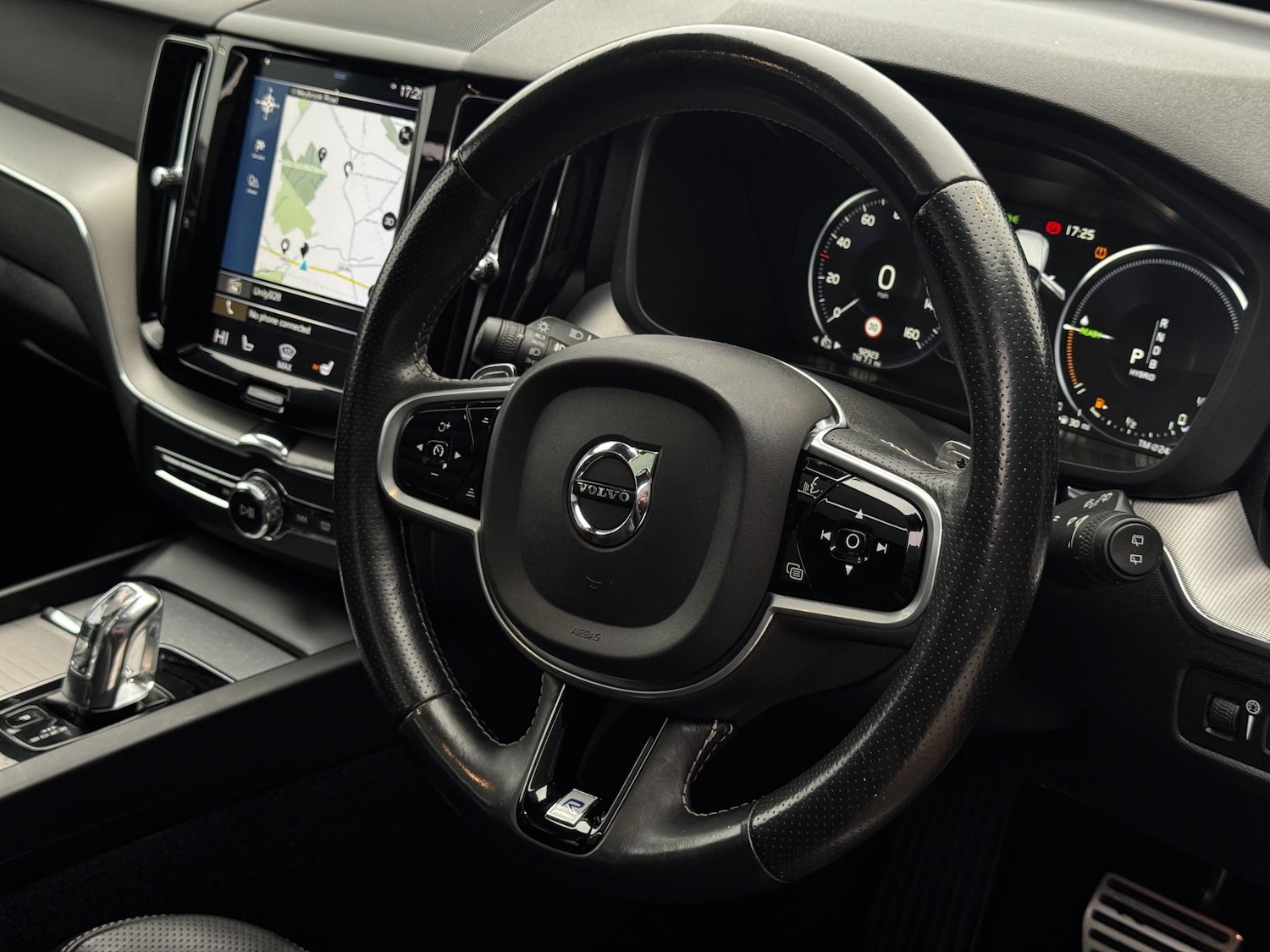 Used Volvo XC60 2019 for sale - 76561070: Photo 40