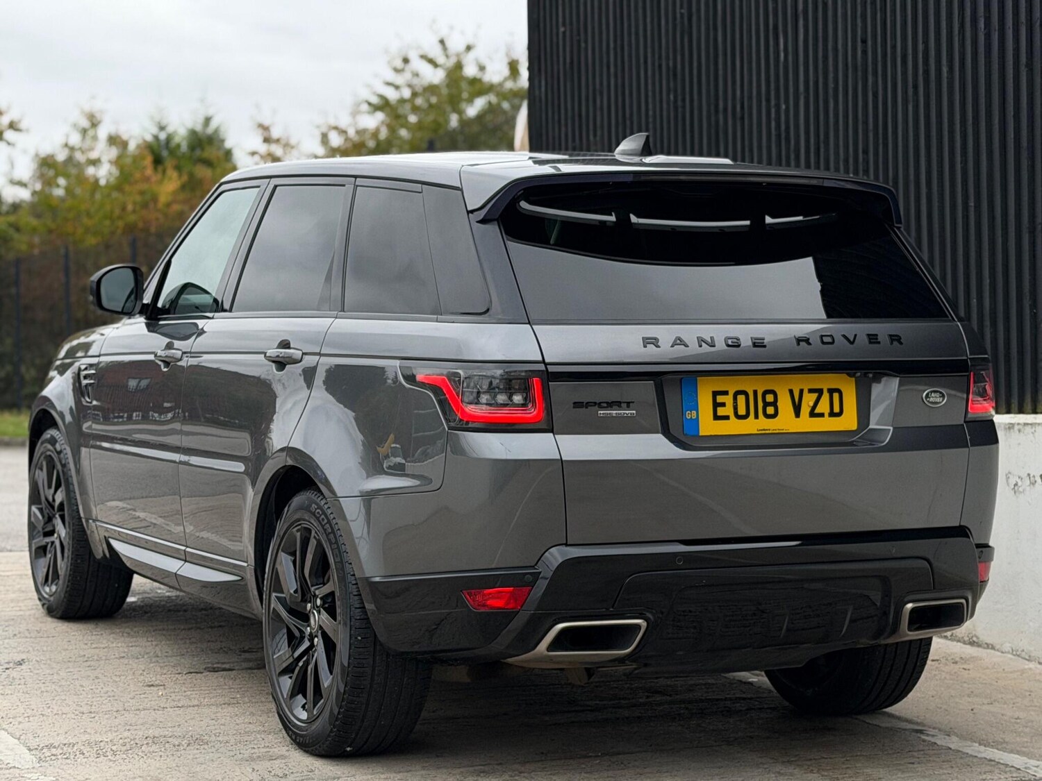 Used Land Rover Range Rover Sport 2018 for sale - 76560900: Photo 11