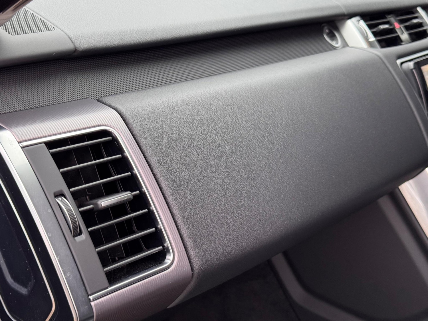 Used Land Rover Range Rover Sport 2018 for sale - 76560900: Photo 26