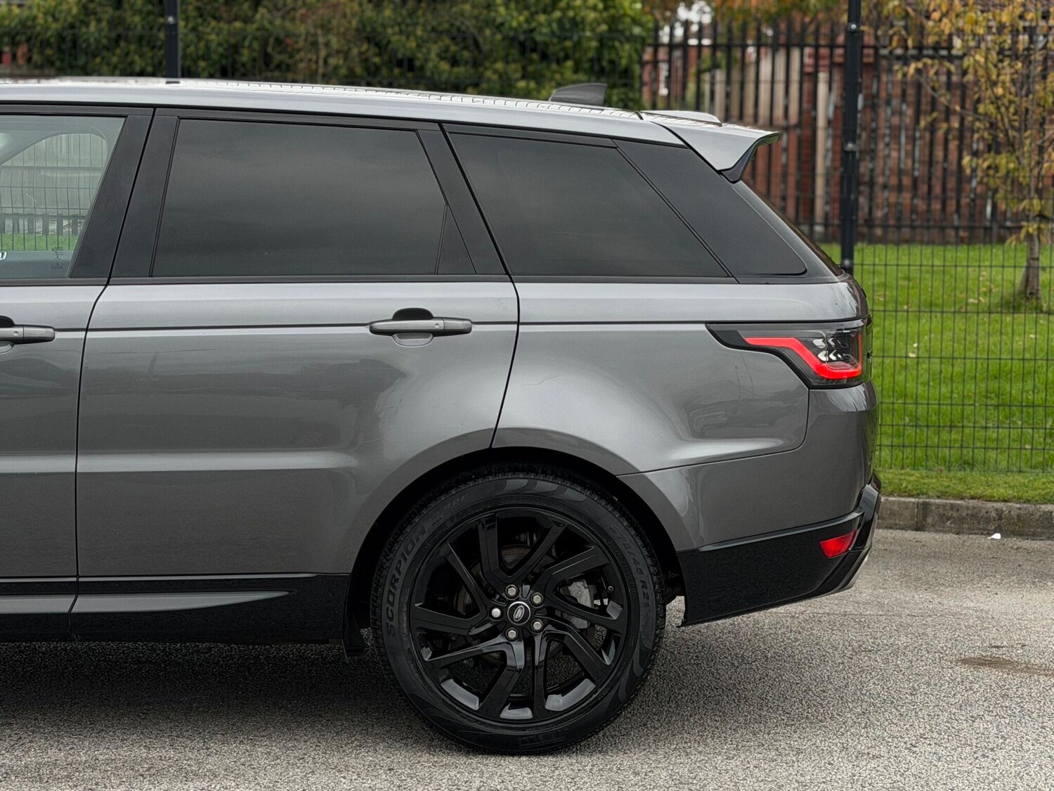 Used Land Rover Range Rover Sport 2018 for sale - 76560900: Photo 49