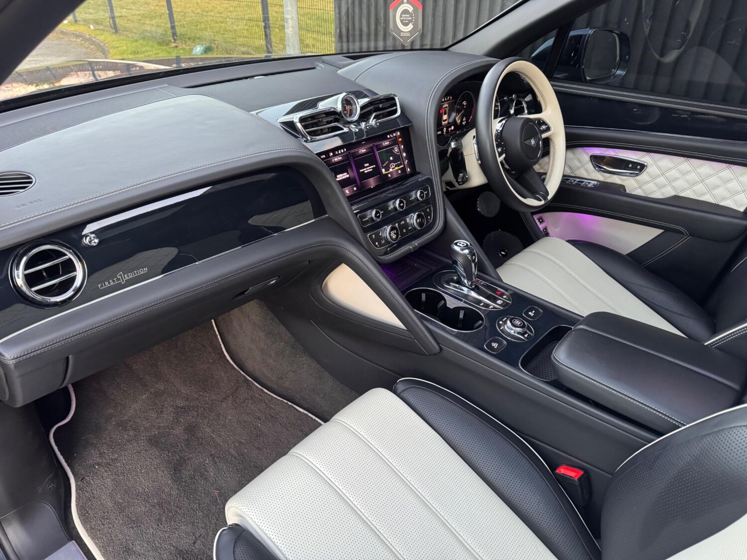 Used Bentley Bentayga 2020 for sale - 76562032: Photo 24