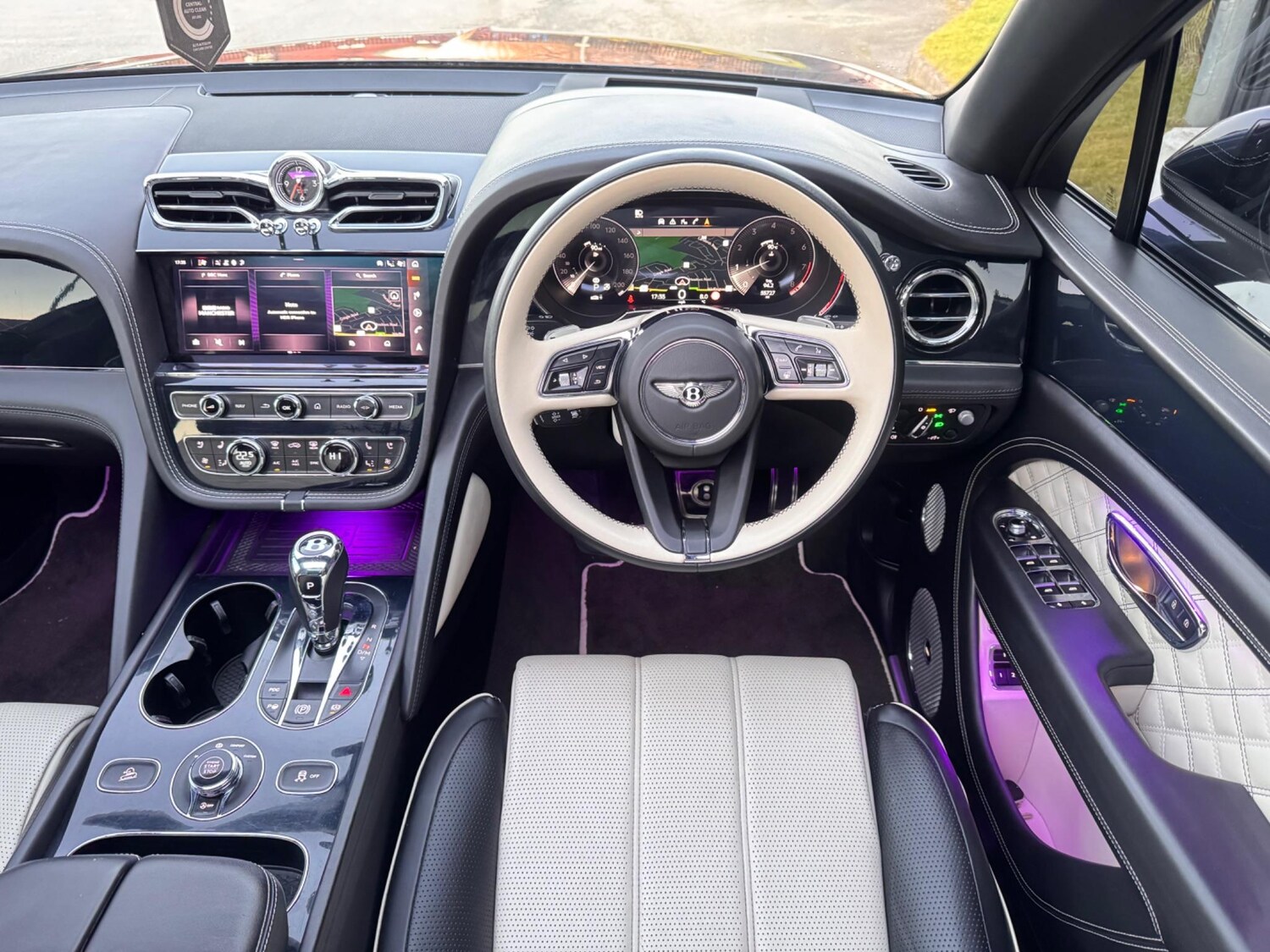 Used Bentley Bentayga 2020 for sale - 76562032: Photo 28