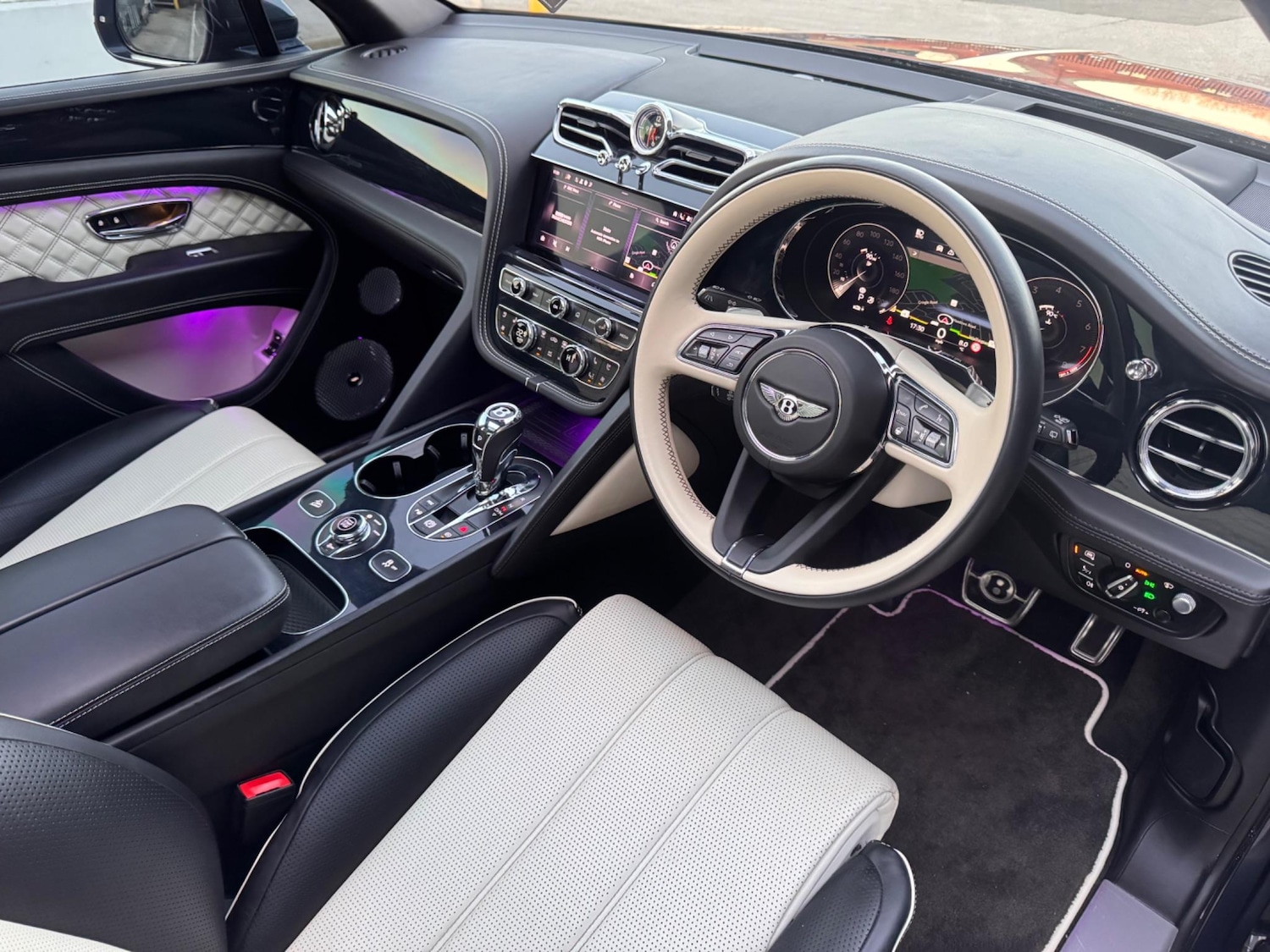 Used Bentley Bentayga 2020 for sale - 76562032: Photo 4