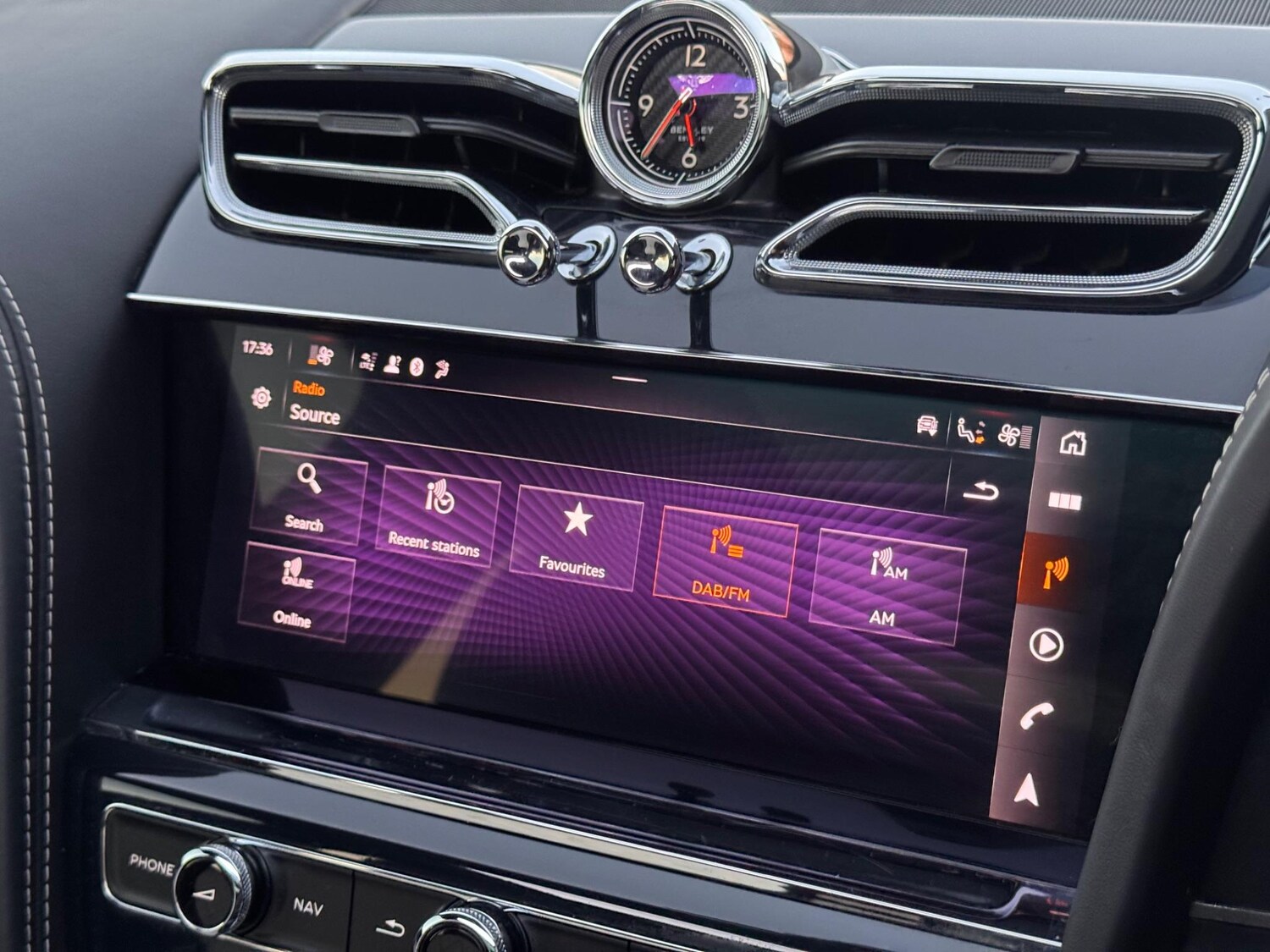 Used Bentley Bentayga 2020 for sale - 76562032: Photo 40