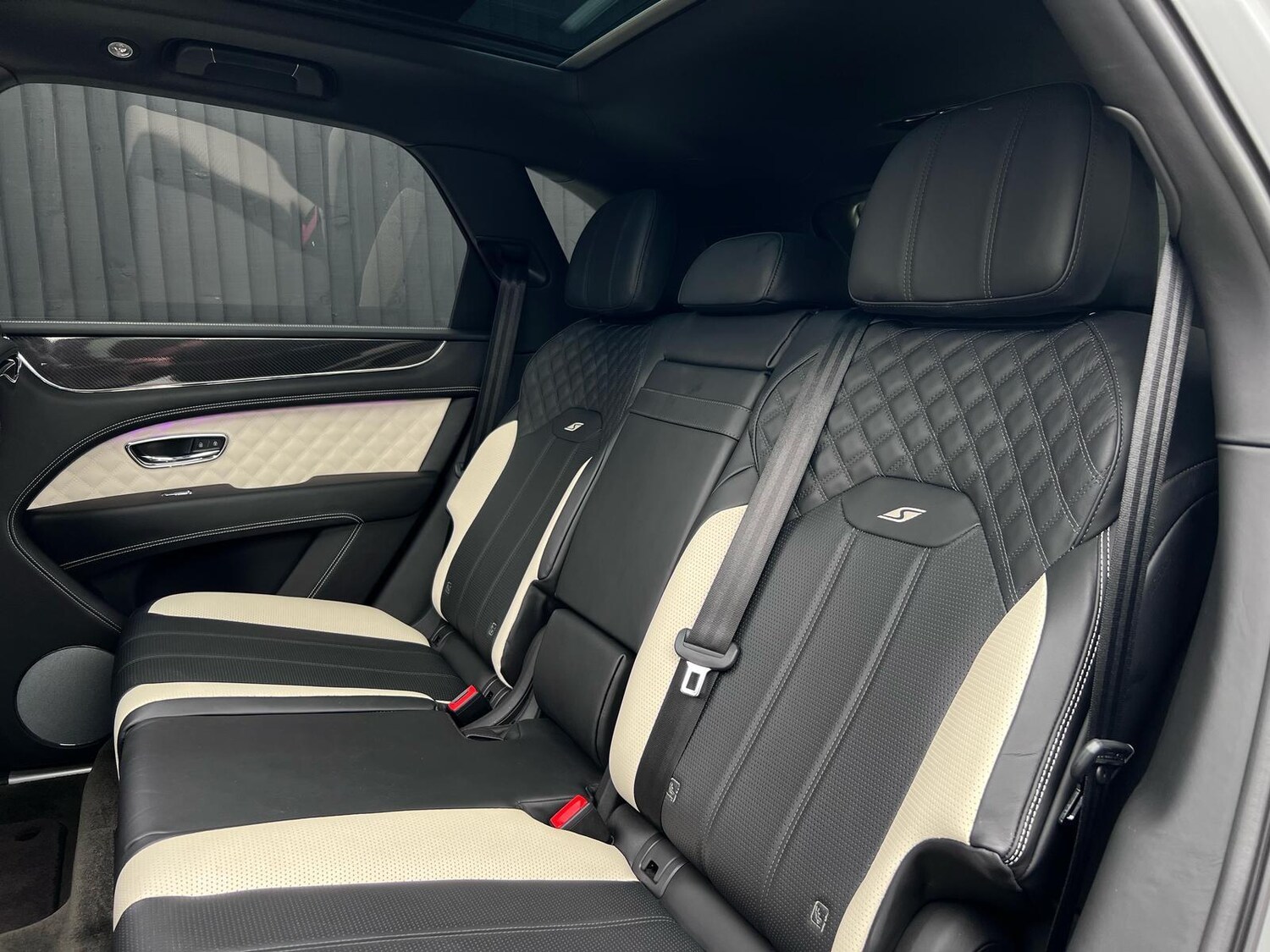 Used Bentley Bentayga 2022 for sale - 76562317: Photo 35