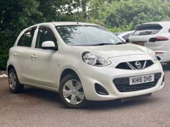2025 (16) - AUTOMATIC STOP START 5-Door