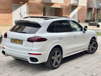 Used Porsche Cayenne 2015 for sale - 74678347: Photo
